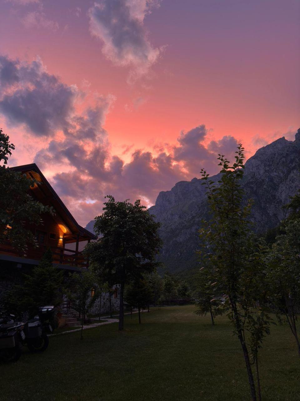 Valbona Relax Hotel Buitenkant foto