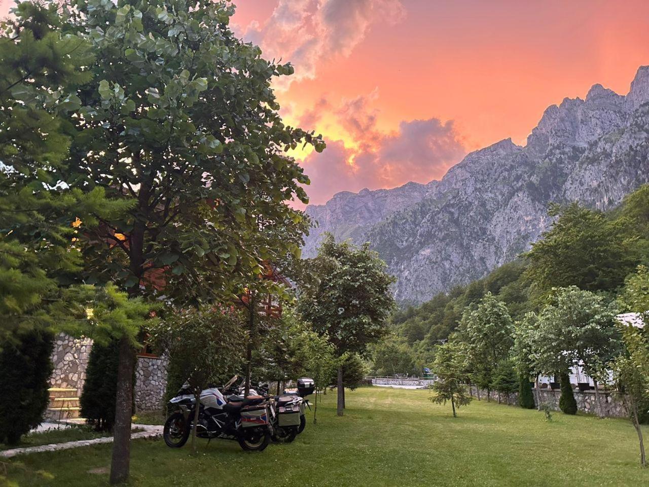 Valbona Relax Hotel Buitenkant foto