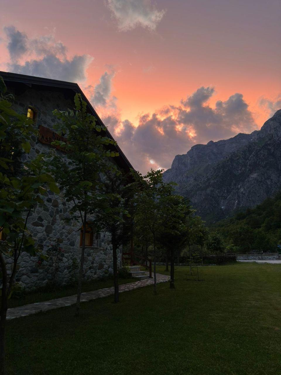 Valbona Relax Hotel Buitenkant foto